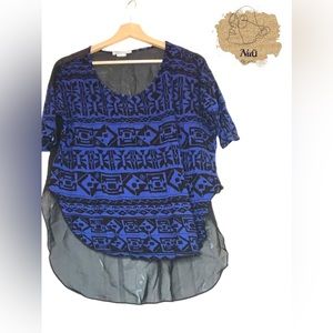 Jamie Nicole Blue Tribal Print Shirt Medium